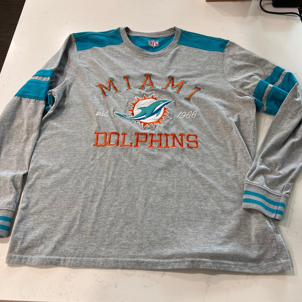 NFL Miami Dolphins Long Sleeve Shirt Mens XL Gray Aqua Embroidered Logo Tee